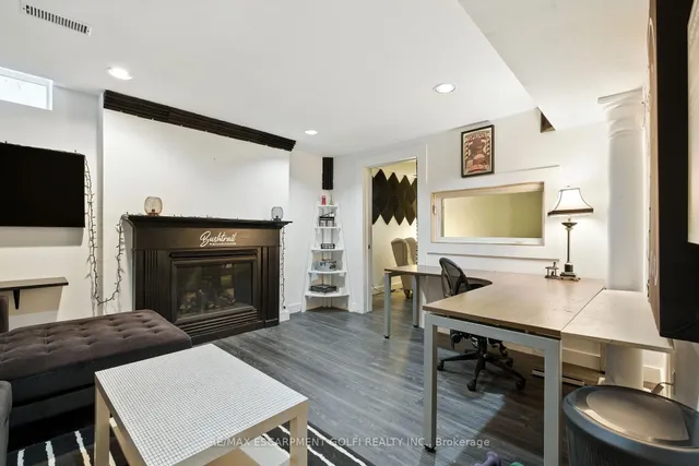 Additional image 30 of 2139 Bushtrail Crt