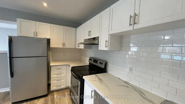 Additional image 22 of 468-476 MAIN St