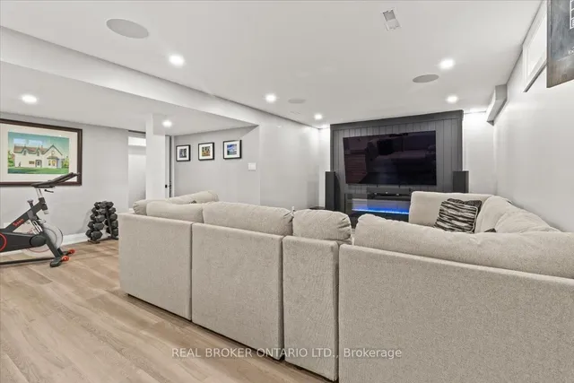 Additional image 41 of 100 Celano Dr