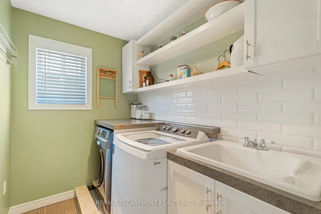 Additional image 28 of 60 Garinger Cres