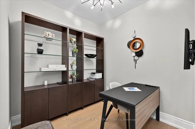 Additional image 11 of 1441 Elgin St Unit 306