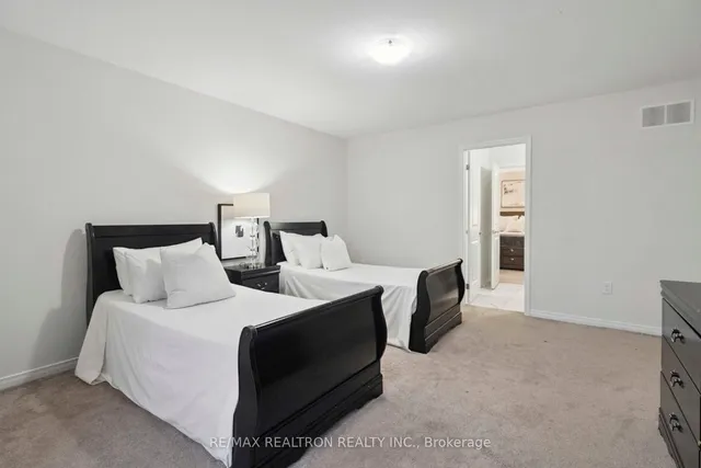 Additional image 30 of 233 Kinsman Dr