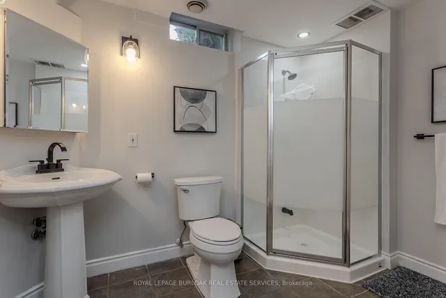 Additional image 43 of 96 Laurendale Ave