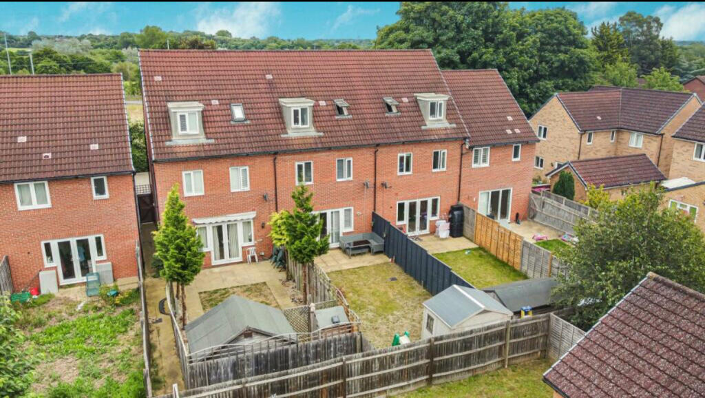 Additional image 22 of Mount Pleasant Lane, Hatfield