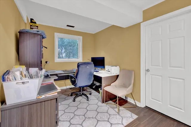 Additional image 5 of 1983 Main St Unit 1