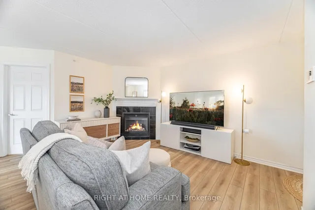 Additional image 9 of 1370 Main St Unit 311