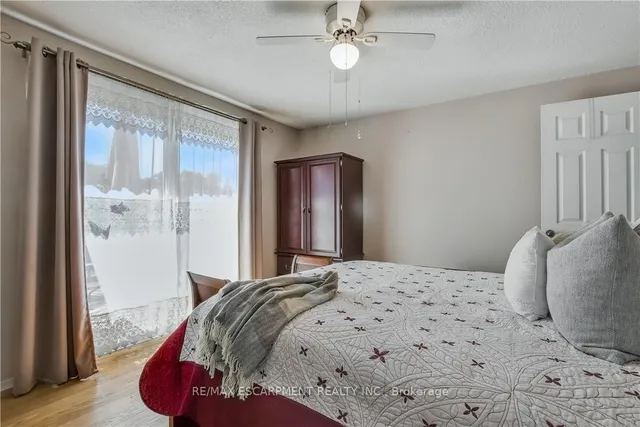 Additional image 20 of 79 Gardiner Dr