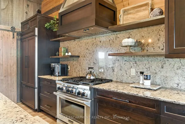 Additional image 8 of 437 6th Concession Rd