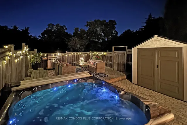 Additional image 33 of 1491 Plains Rd Unit 4