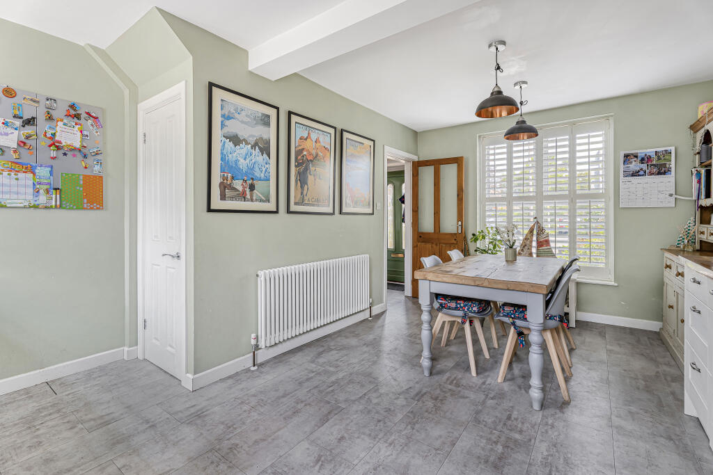 Additional image 5 of Woodhall Lane, Welwyn Garden City, Hertfordshire, AL7