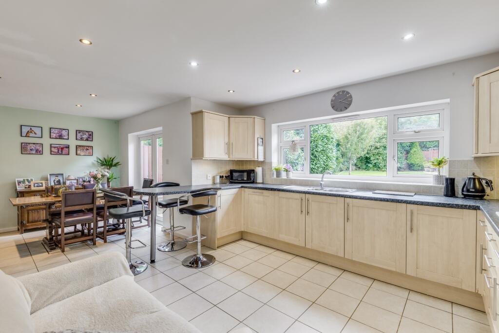 Additional image 21 of London Road, Welwyn, AL6