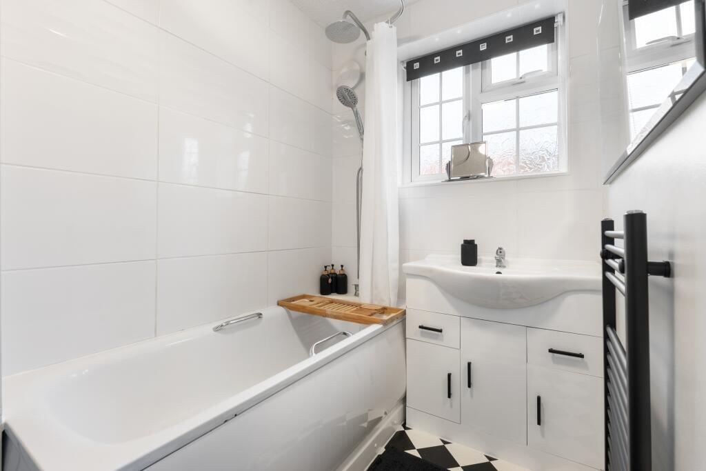 Additional image 7 of Broomfield Road, Welwyn, AL6