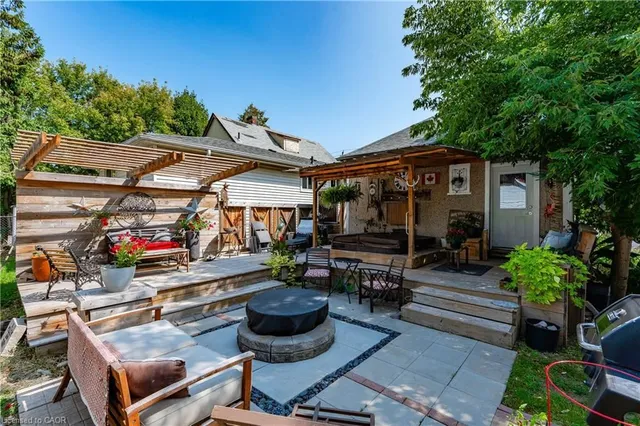 Additional image 30 of 110 Emerson St