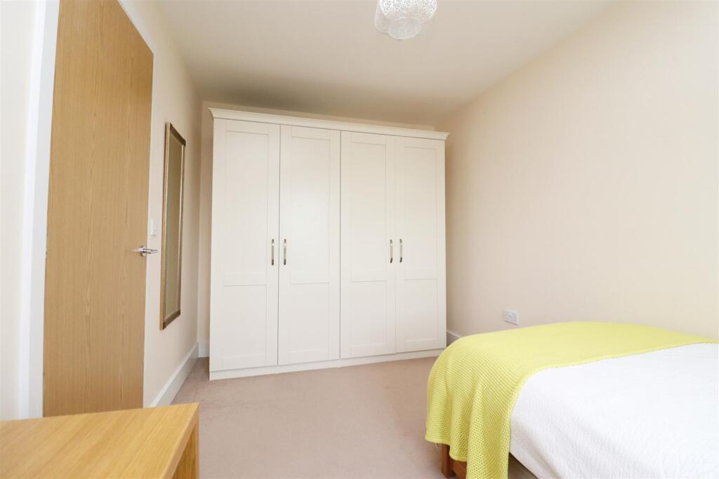 Additional image 14 of Mortimer Crescent, Kings Park, St. Albans