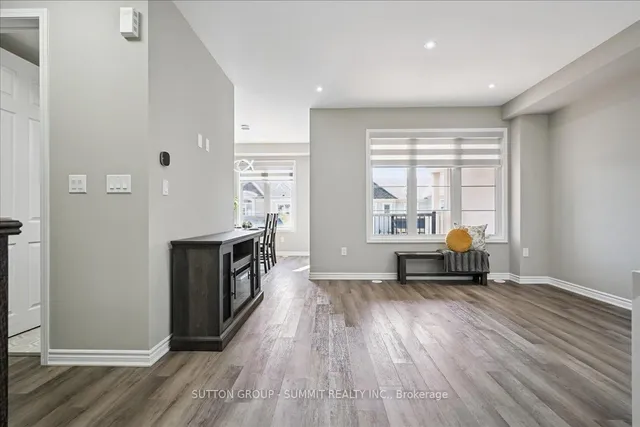 Additional image 15 of 1569 Denison Pl