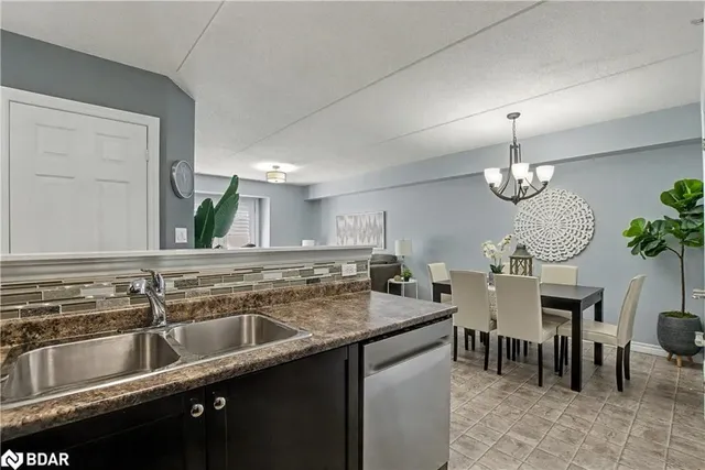 Additional image 7 of 1380 Main St Unit 204