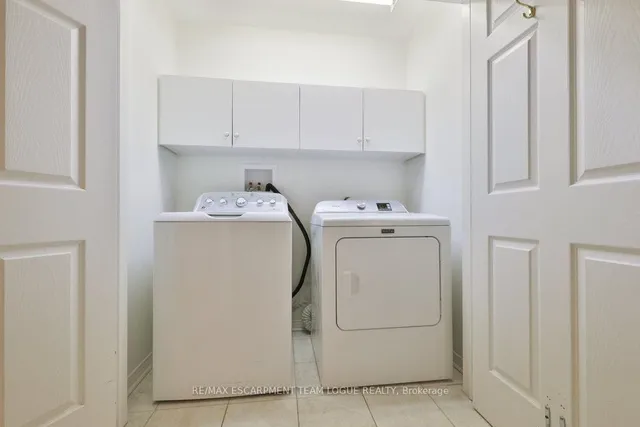 Additional image 20 of 2165 Country Club Dr Unit 16