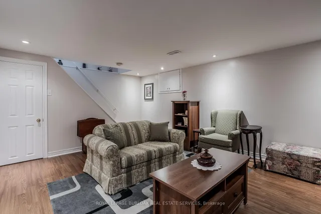 Additional image 31 of 1254 Treeland St