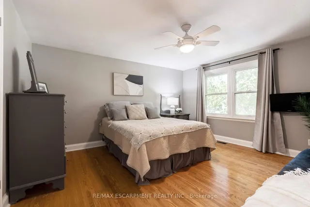 Additional image 32 of 2118 Agincourt Cres