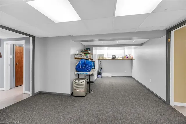 Additional image 33 of 274 Ottawa St