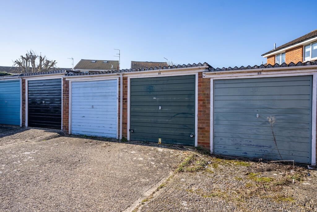 Additional image 11 of Kingsmead, St. Albans, Hertfordshire, AL4