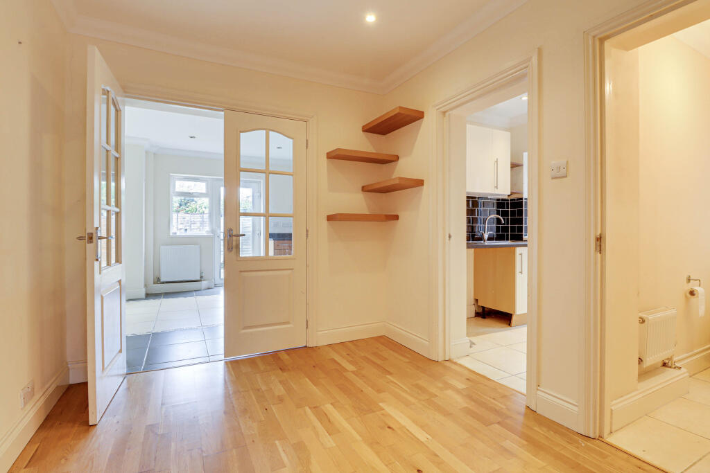 Additional image 8 of St. James Road, Harpenden, AL5