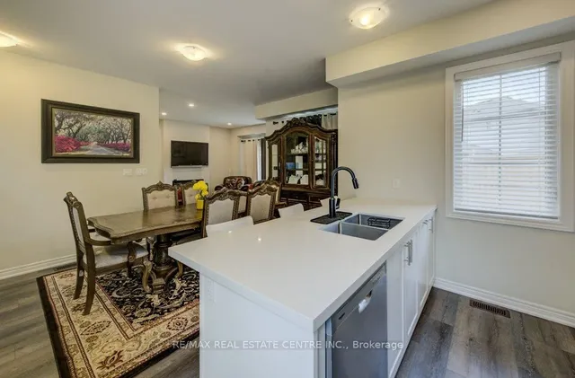 Additional image 13 of 43 Genoa Dr