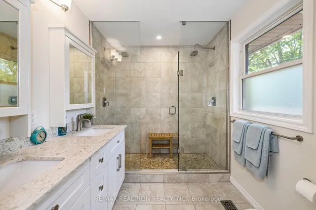 Additional image 20 of 5472 Randolph Cres