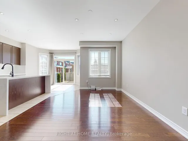 Additional image 10 of 537 Vaughan Crt