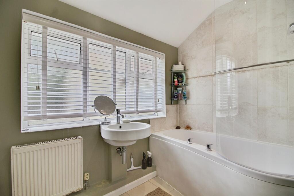 Additional image 14 of Birds Close, WELWYN GARDEN CITY