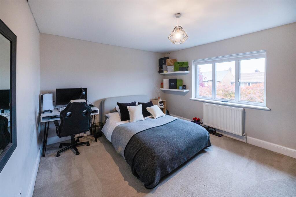 Additional image 20 of Bradmore Way, Brookmans Park