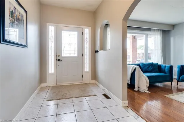 Additional image 4 of 18 Pavarotti Crt