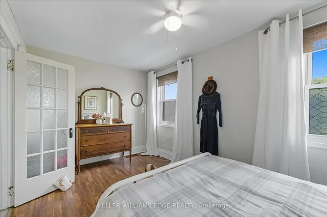 Additional image 26 of 163 Grosvenor Ave