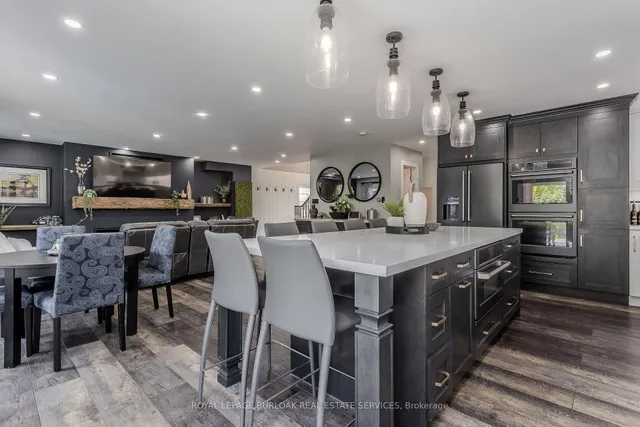 Additional image 21 of 96 Laurendale Ave