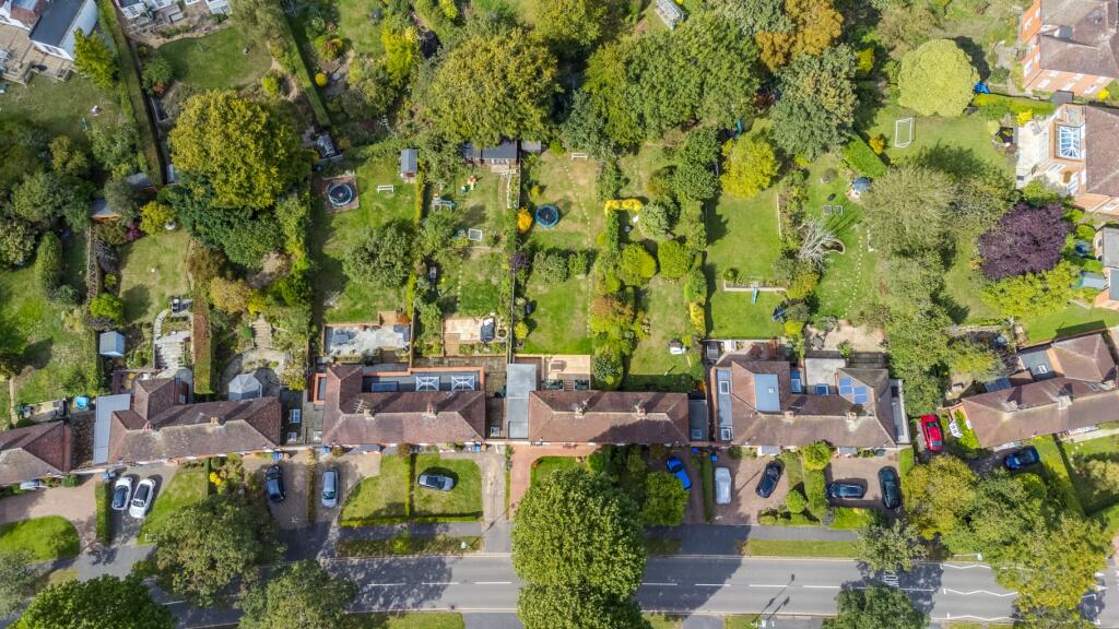 Additional image 30 of Valley Road, Welwyn Garden City, Hertfordshire, AL8 7DP