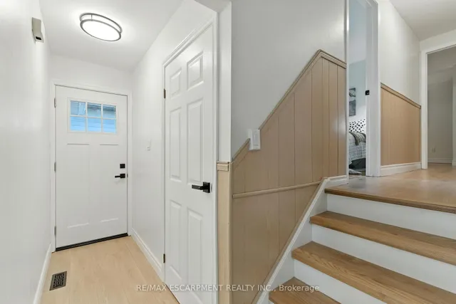 Additional image 12 of 1423 Thornton Rd