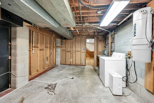 Additional image 34 of 85 East 45th St