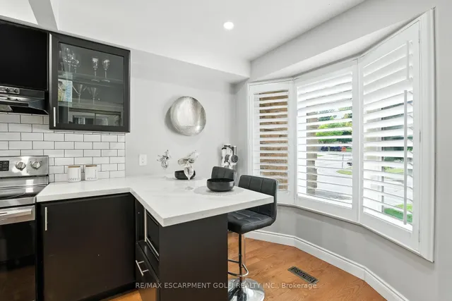 Additional image 5 of 800 Upper Paradise Rd Unit 40