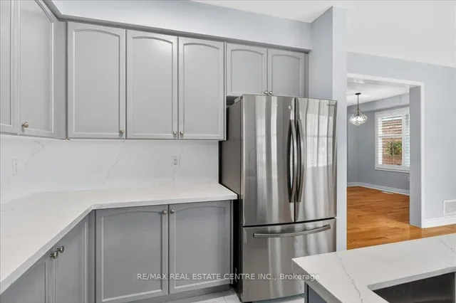 Additional image 13 of 852 Bessy Tr