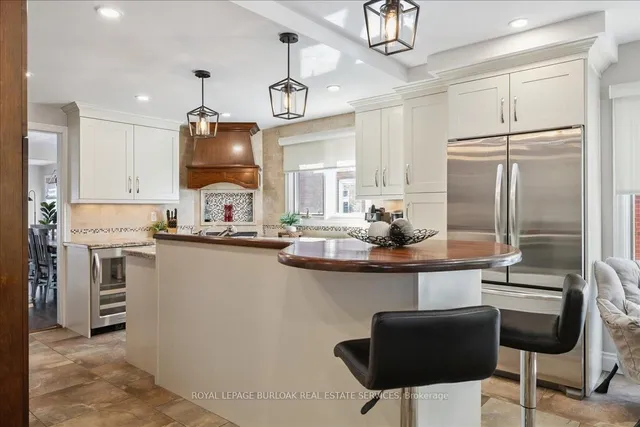 Additional image 11 of 44 Sunvale Pl