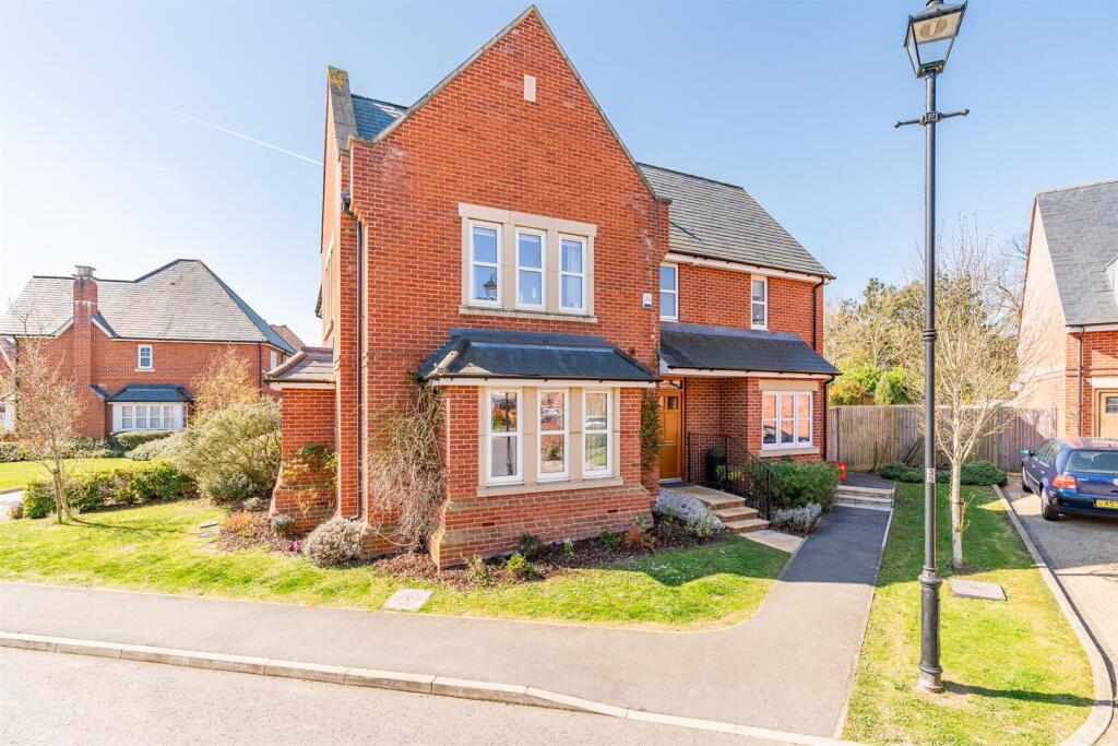 Additional image 18 of Butterwick Way, Welwyn