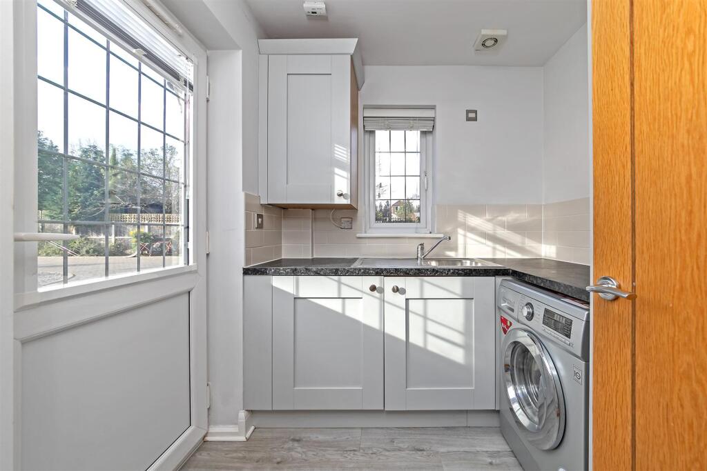 Additional image 11 of Elderberry Close, Bricket Wood, St. Albans