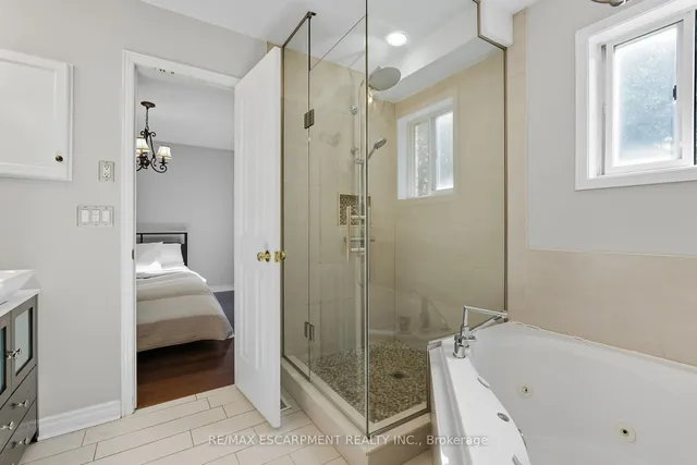 Additional image 23 of 5 Chesapeake Dr