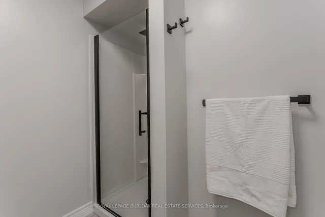 Additional image 38 of 209 Portage Lane