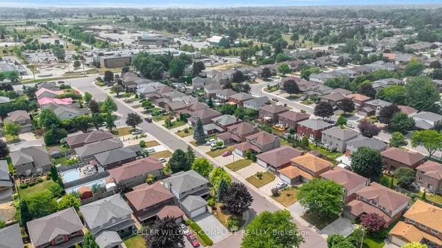 Additional image 48 of 2 ROBESPIERRE Crt