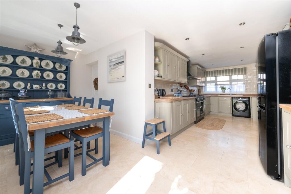 Additional image 12 of Cedarwood Drive, St. Albans, Hertfordshire