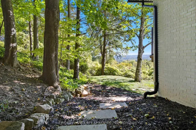 Additional image 35 of 50 Oak Ave