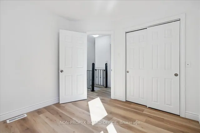 Additional image 22 of 49 Clyde St