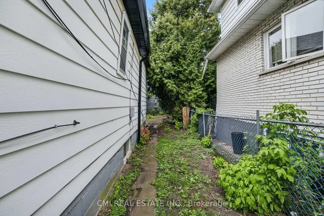 Additional image 22 of 86 Adair Ave