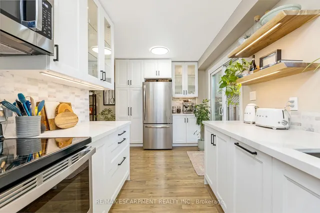 Additional image 17 of 235 Bronte St Unit 16